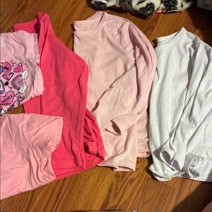 Girls long sleeves and short sleeves